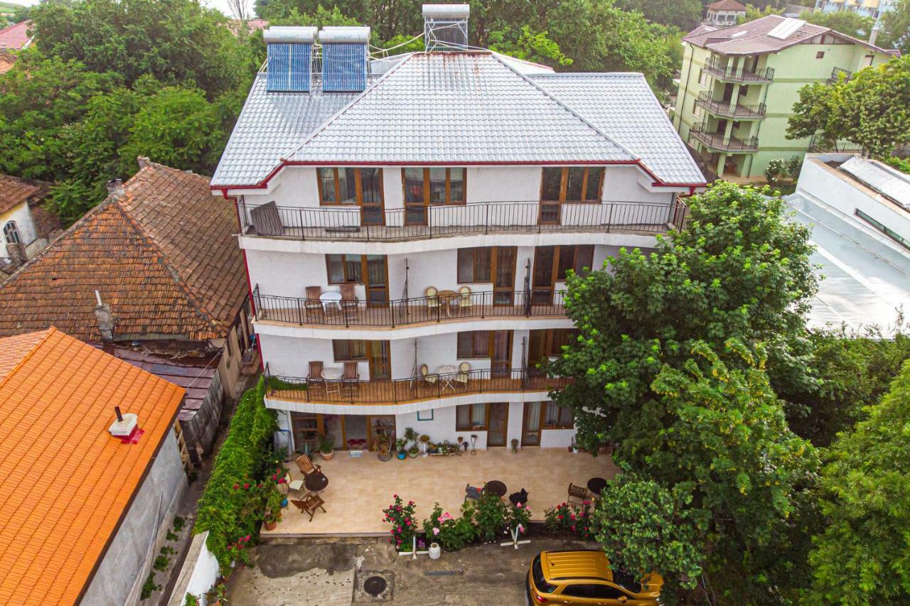 La Papu Si Maia Hotel เอโฟรีเอซูด ภายนอก รูปภาพ