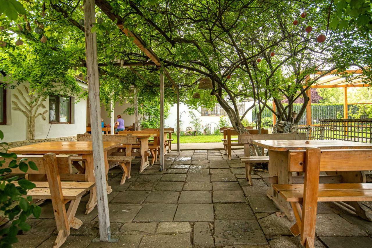 La Papu Si Maia Hotel เอโฟรีเอซูด ภายนอก รูปภาพ