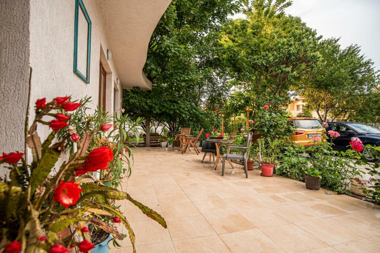 La Papu Si Maia Hotel เอโฟรีเอซูด ภายนอก รูปภาพ